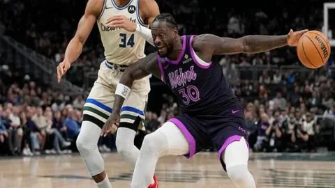 曼联今夏锋线引援瞄准德甲名将，埃基提克与谢什科备受关注