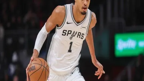 勒沃库森击败不来梅，荣获德甲冠军