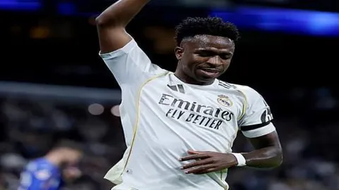 智利甲风云再起：希康巅峰对决，首轮三连冠悬念迭起！