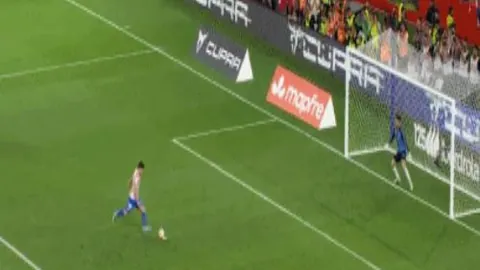 富勒姆与伯恩茅斯握手言和，最终比分为2-2